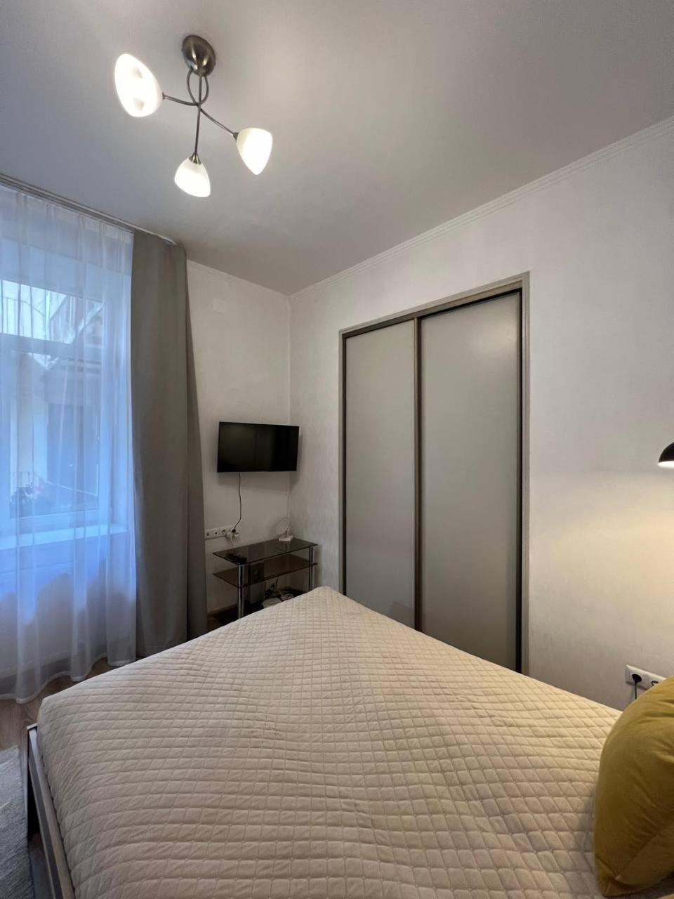 Cozy Apartment Near The Lviv National Opera Exterior foto